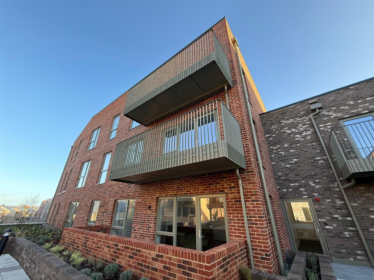 2 Bedroom Apartment